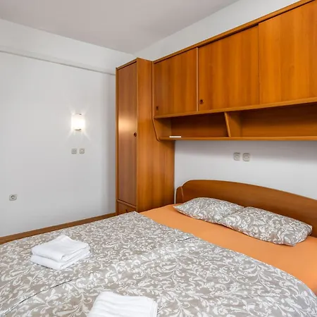 In Apartment Lopar
